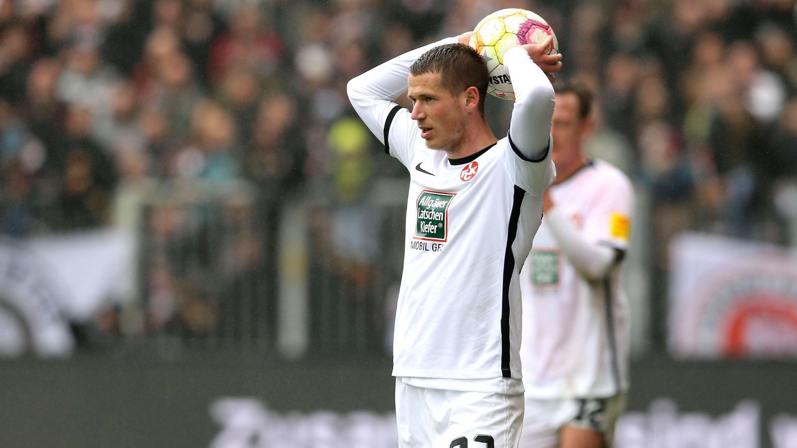 <strong>Erik Durm</strong><br>
                Noch ein Weltmeister ohne Einsatz. Erik Durm gehörte in Brasilien zum Kader, wurde von Trainer Joachim Löw aber nicht aufgestellt oder eingewechselt. 2018 wechselte er von Dortmund zu Huddersfield Town nach England, 2019 kehrte er zu Eintracht Frankfurt in die Bundesliga zurück. Vor der Saison 2022 wechselte er in seine Heimat zum 1. FC Kaiserslautern. Anfang 2024 beendete er im Alter von 31 Jahren seine Profikarriere.