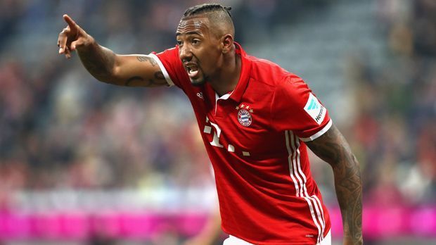 
                <strong>Platz 20: Jerome Boateng (FC Bayern München)</strong><br>
                Platz 20: Jerome Boateng (FC Bayern München): 19 Mio. Euro
              