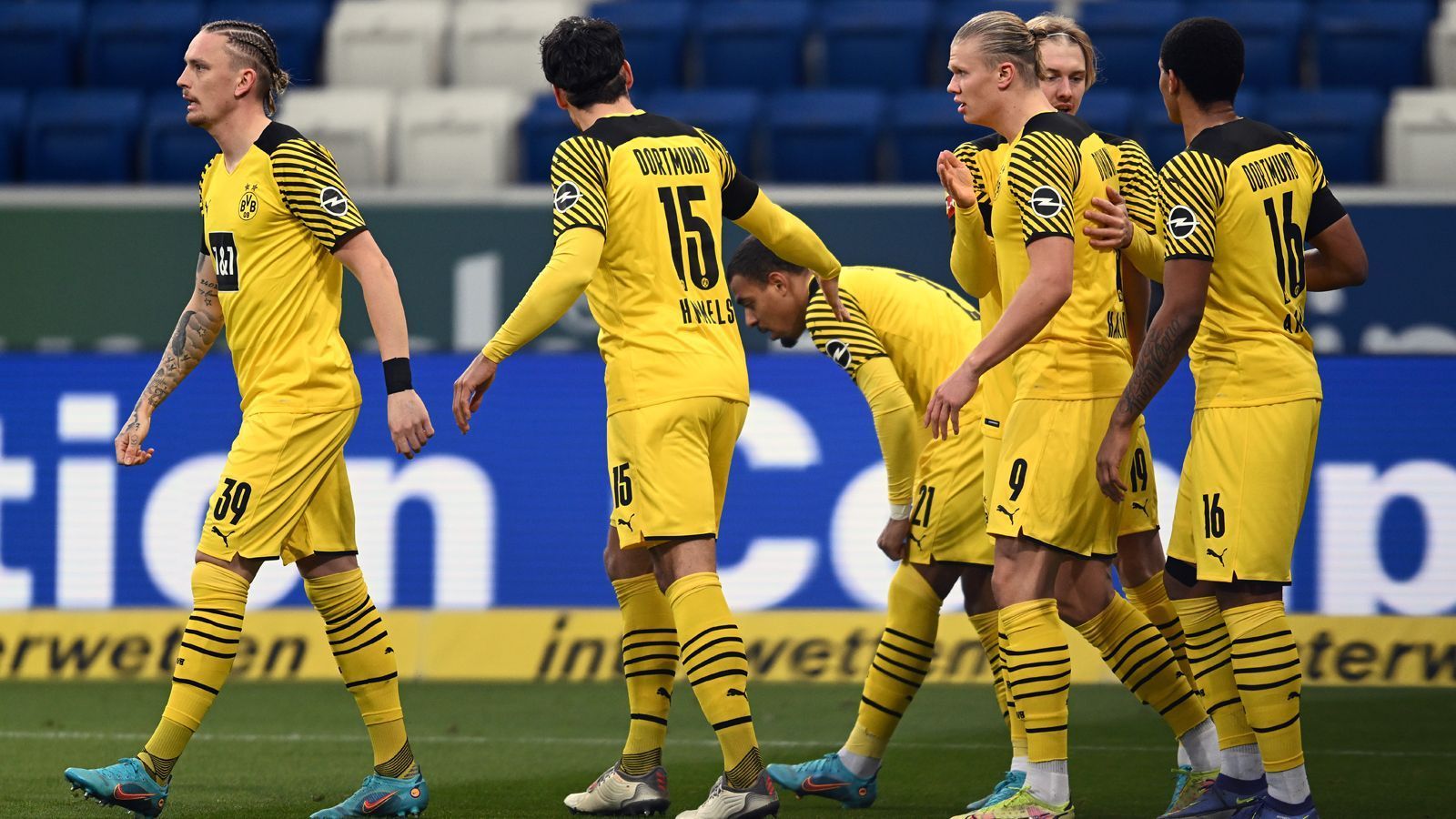 
                <strong>Platz 2: Borussia Dortmund</strong><br>
                Transfereinnahmen seit 2012: 892 Millionen Euro - Transferausgaben seit 2012: 806 Millionen Euro - Transferbilanz seit 2012: +86 Millionen Euro
              