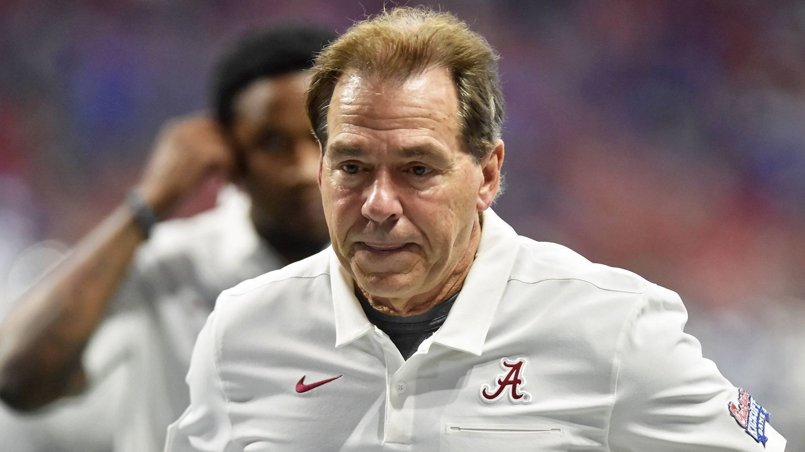 
                <strong>Nick Saban: Diese NFL-Coaches hat der Alabama-Trainer geformt</strong><br>
                Nick Saban ist der Erfolgstrainer der Alabama Crimson Tide (Samstag, 17:45 Uhr gegen Arkansas, live auf ProSieben MAXX und ran.de). Seit 2007 ist er an der University of Alabama tätig, zuvor trainierte er unter anderem die LSU Tigers Football. Sechs Mal gewann der 69-Jährige die Nationale Meisterschaft. Viele Trainer, die heute in der NFL tätig sind, wurden im Trainerstab von Saban geformt. ran.de nennt seine bekanntesten Zöglinge.  
              