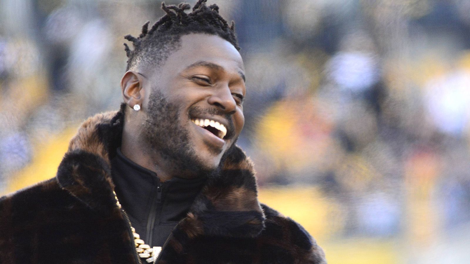 
                <strong>Platz 8: Antonio Brown</strong><br>
                Team: Oakland RaidersPosition: Wide Receiver
              