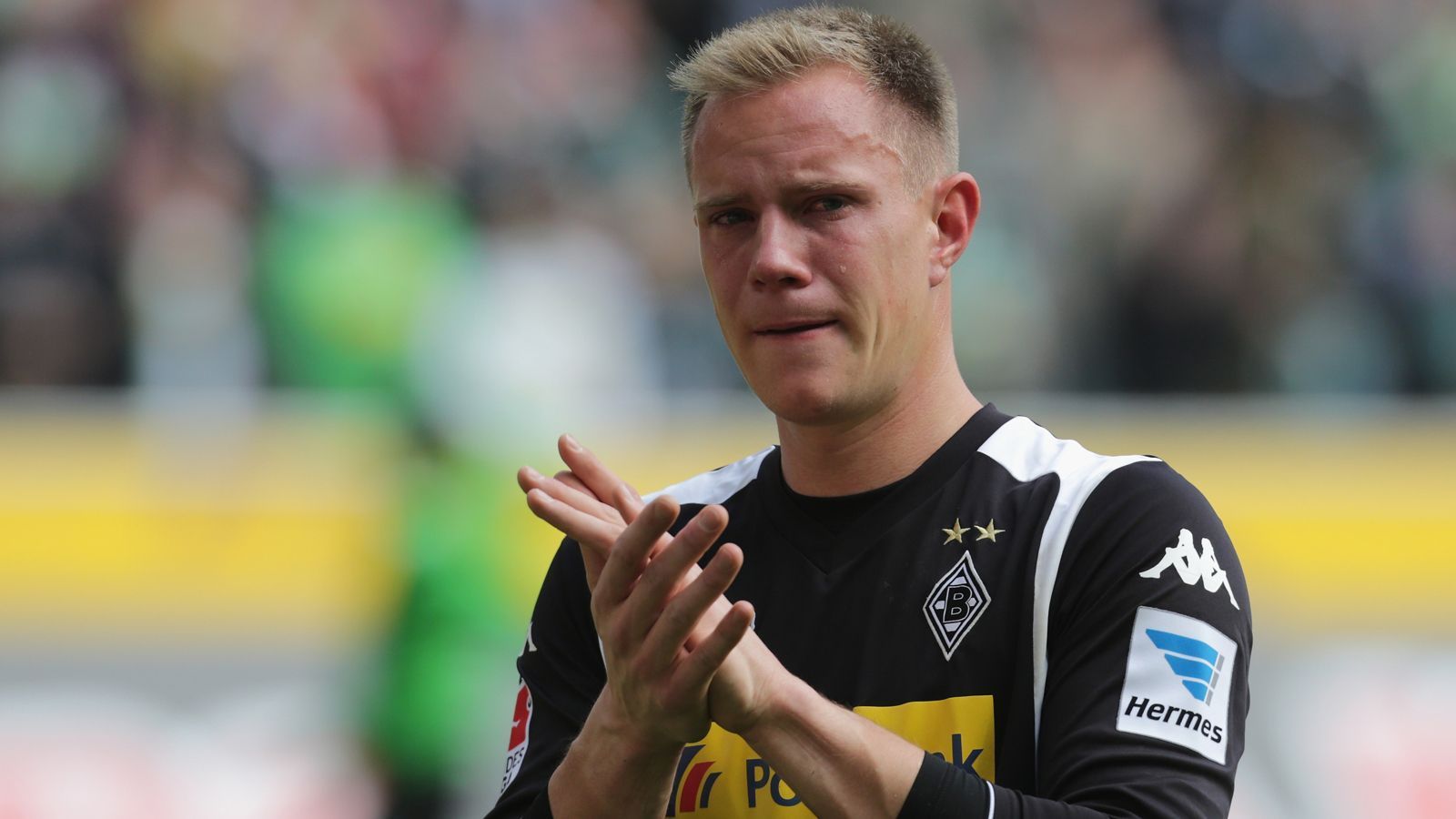 
                <strong>Platz 5 (geteilt): Marc-Andre ter Stegen </strong><br>
                Marc-Andre ter Stegen wechselte zur Saison 2014/15 für 12 Millionen Euro von Borussia Mönchengladbach zu FC Barcelona. Er ist als gebürtiger Gladbacher ein waschechtes Eigengewächs, trotzdem zog es ihn in die Primera Divison, wo er beim FC Barcelona nach ein paar Anlaufschwierigkeiten den internationalen Durchbruch schaffte und die unangefochtene Nummer eins ist. 
              