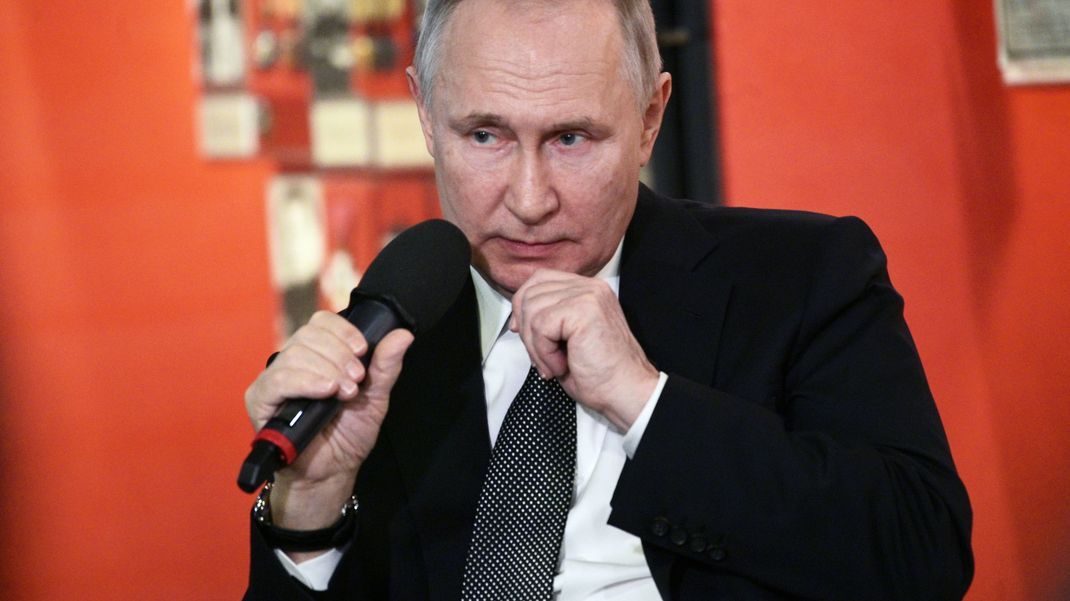 Wladimir Putin während eines Festakts anlässlich des 80. Jahrestags der Schlacht um Stalingrad.