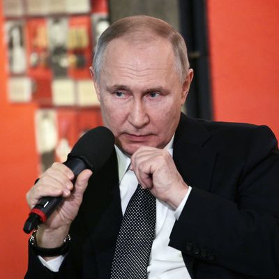 Wladimir Putin während eines Festakts anlässlich des 80. Jahrestags der Schlacht um Stalingrad.