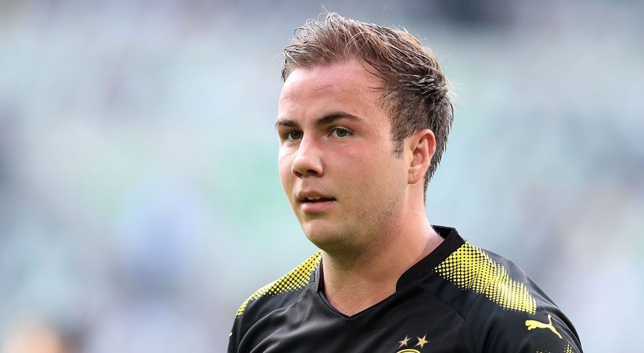 
                <strong>Mario Götze</strong><br>
                Götze war in der Anfangsphase nicht zu sehen und defensiv schwach. Mit vielen Ballkontakten kämpfte er sich ins Spiel, ließ die nötige Präzision in der Offensive aber vermissen. In der zweiten Hälfte riss er nach dem Rückstand die Offensive an sich. Nach einer schönen Kombination chippte er den Ball auf den Kopf von Sokratis, der das 1:1 erzielte. Von da an deutlich stärker. ran-Note: 3
              