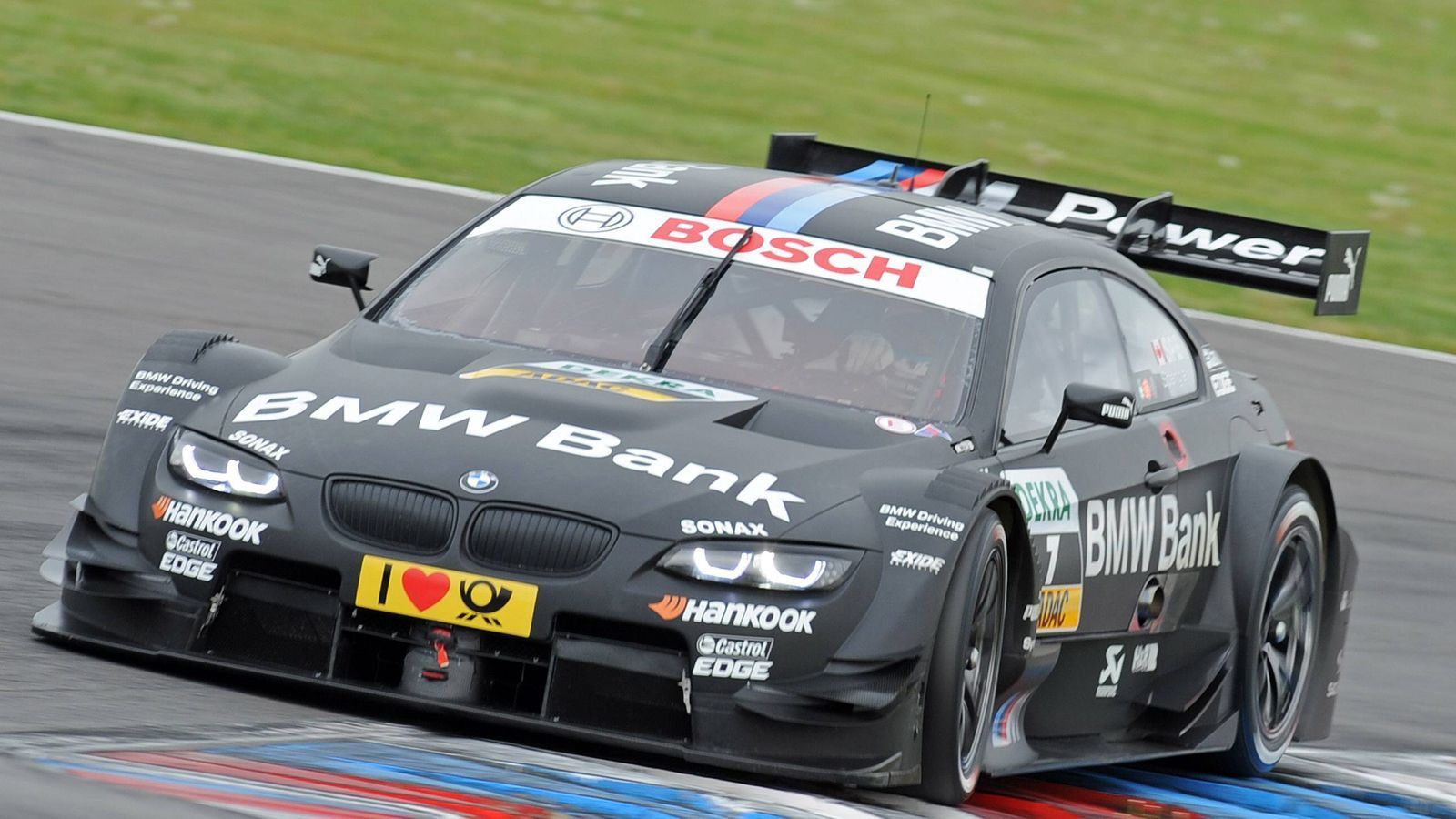 
                <strong>2012: BMW M 3 DTM</strong><br>
                Bruno Spengler
              