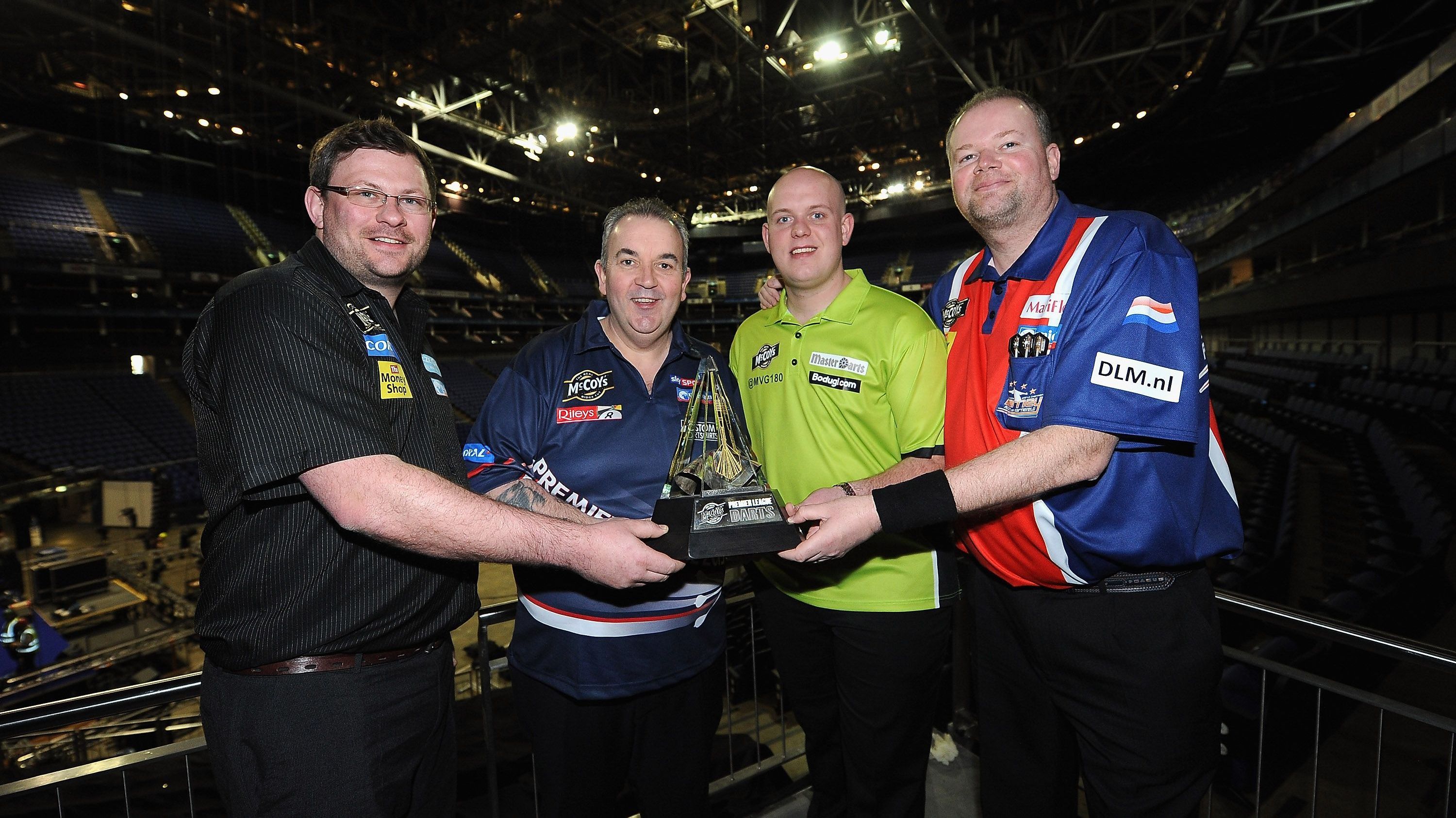 <strong>2013: Michael van Gerwen<br></strong>Platzierung vor dem Final Four: 1.<br>Weitere Spieler im Final Four: Raymond van Barneveld, Phil Taylor, James Wade<br>Gegner im Finale: Phil Taylor<br>Ergebnis im Finale: 10:8