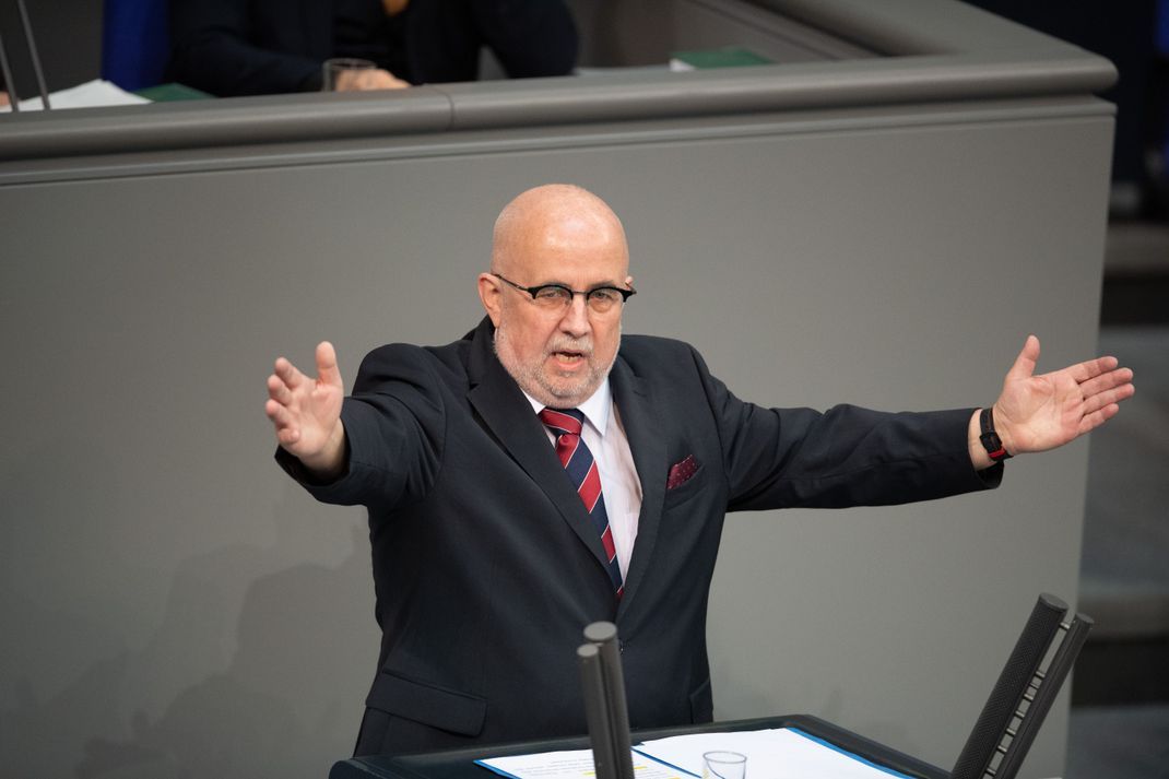 Jürgen Pohl (AfD) spricht in der Plenarsitzung im Deutschen Bundestag. (Archivbild)