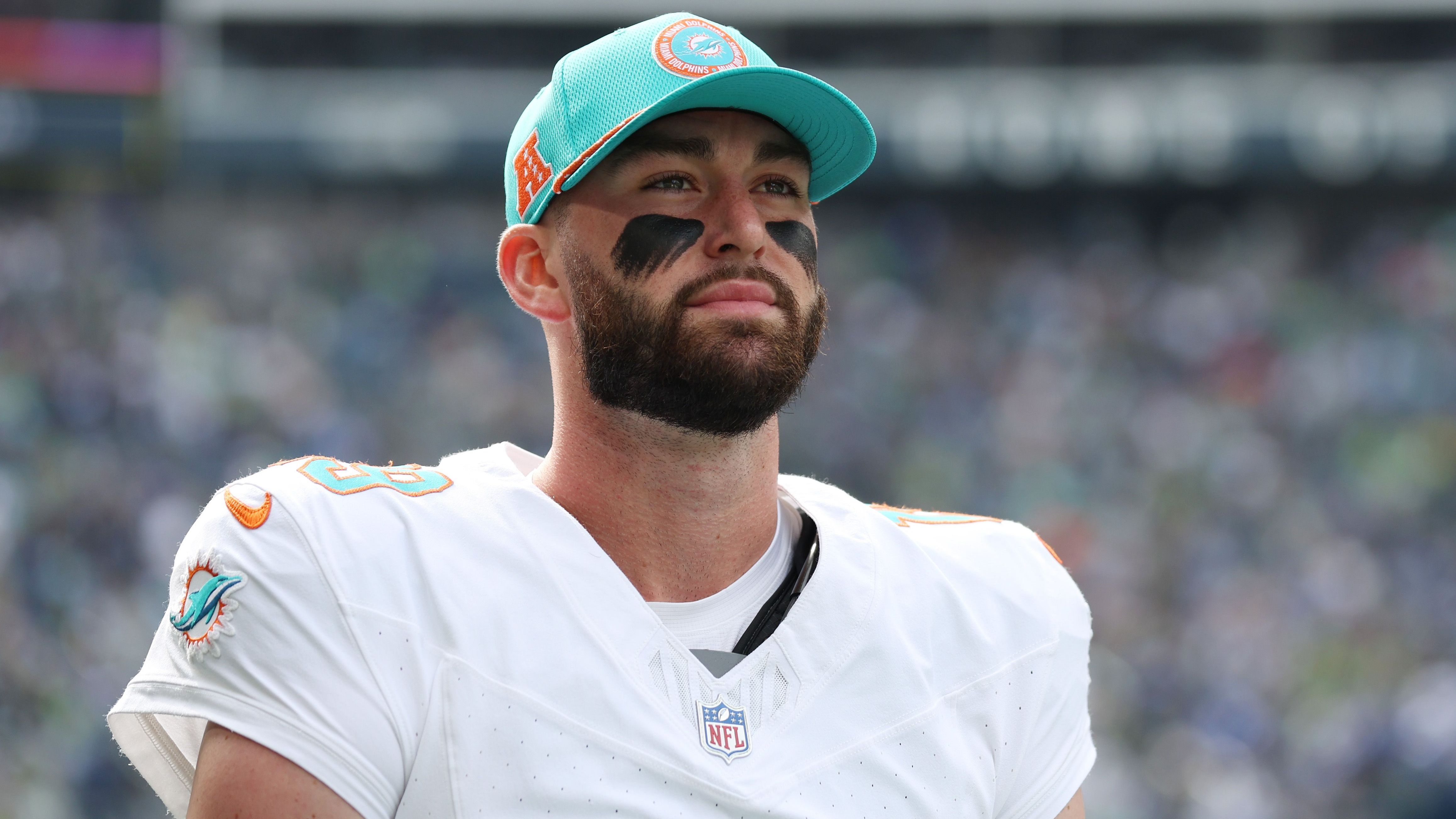 <strong>Skylar Thompson (Miami Dolphins)</strong><br>Wie die Miami Dolphins bekanntgaben, hat sich die Franchise von Quarterback Skylar Thompson getrennt. Der 27-Jährige war bislang der Backup von Star-Quarterback Tua Tagovailoa. Statt Thompson haben die Dolphins Tyler Huntley verpflichtet. Während der Verletzungspause von Tagovailoa kam Thompson zu Beginn der Saison 2024 in einer Partie als Starter zum Einsatz.