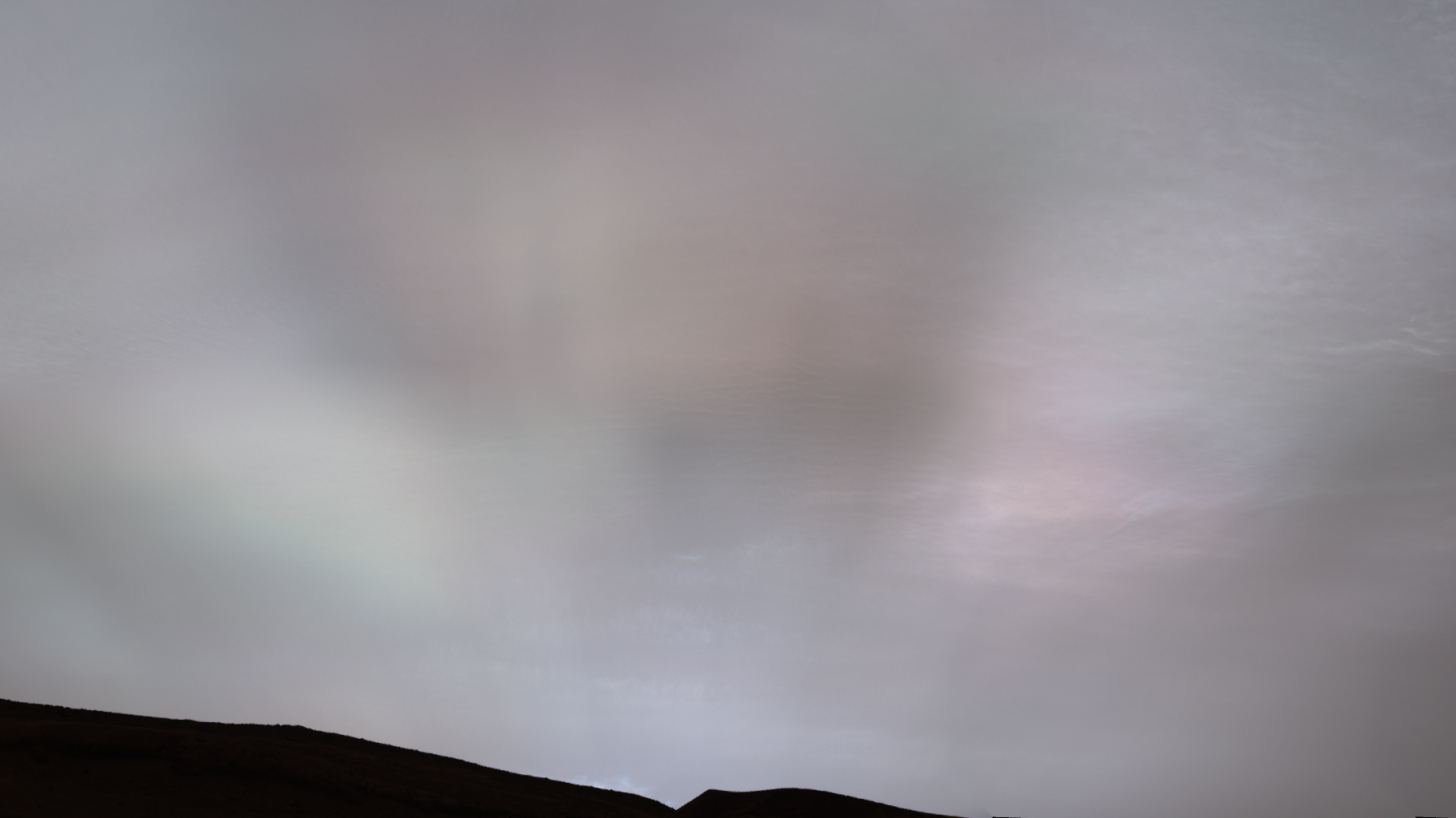 Der Nasa-Rover "Curiosity" hat diese "Wolkenstrahlen" auf dem roten Planeten fotografiert.