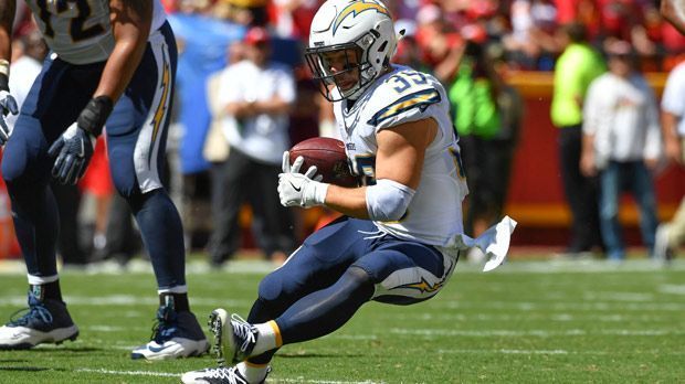 
                <strong>Danny Woodhead (Running Back, San Diego Chargers)</strong><br>
                Danny Woodhead: Kreuzbandriss, Saison-Aus. Danny Woodhead hat es schwer getroffen. Den Running Back erwischte es am 2. Spieltag gegen die Jacksonville Jaguars.
              