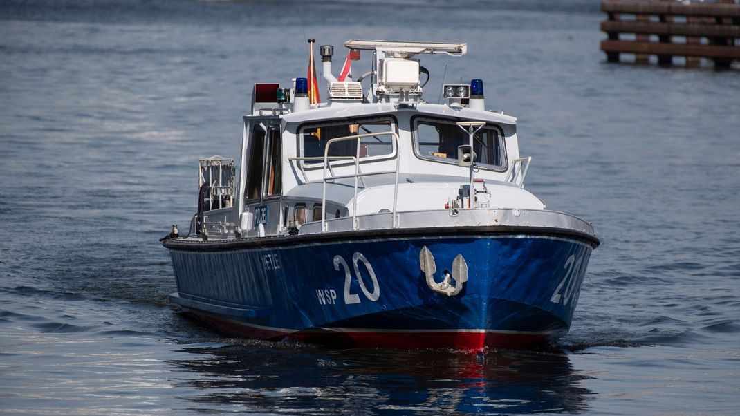 Die Polizei sucht nach einem vermissten Mann, der am Mittwoch noch mit dem&nbsp;Tretboot im Wannsee unterwegs war.&nbsp;