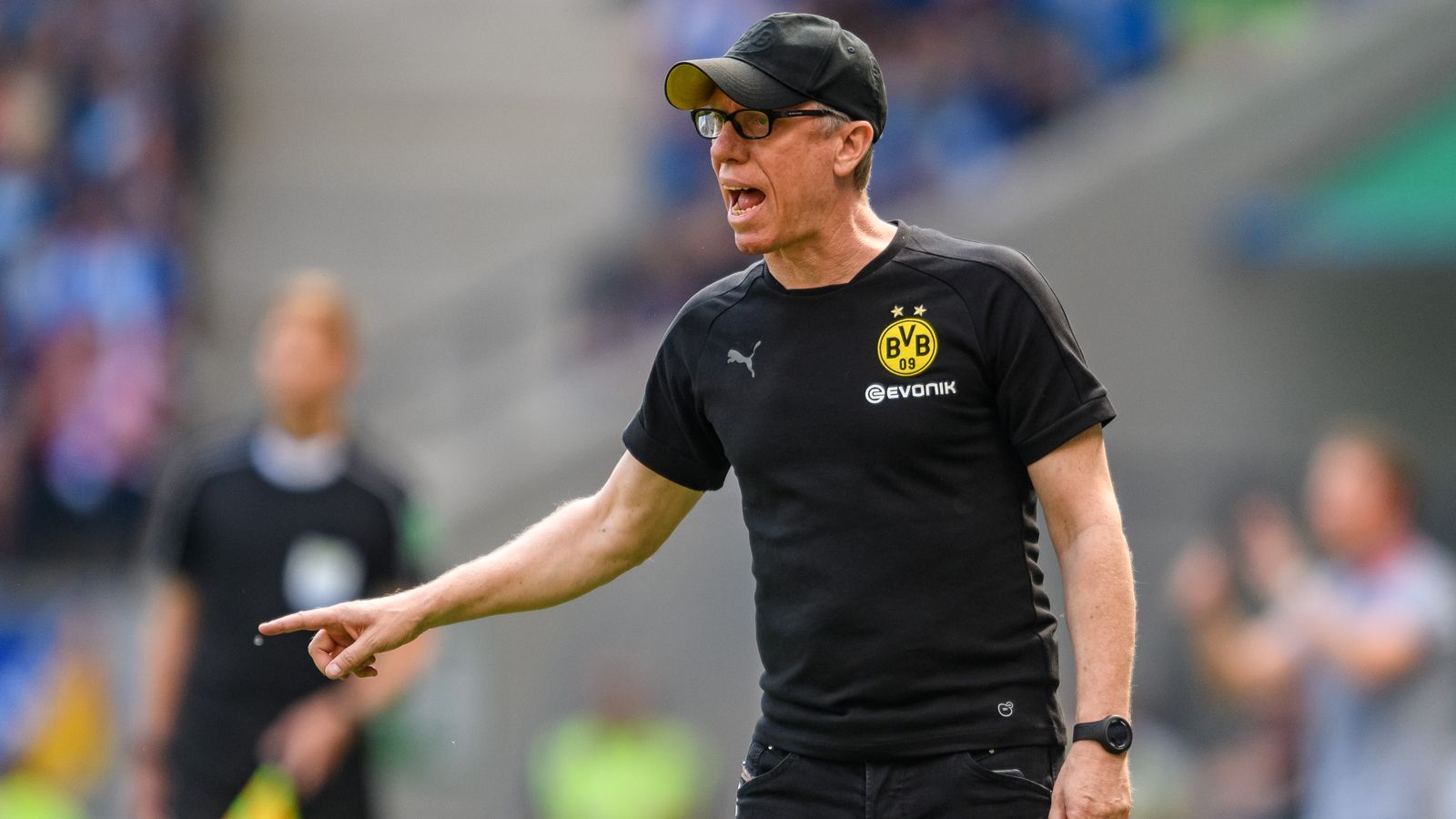 <strong>Platz 10. Peter Stöger: 1,58 Punkte pro Spiel</strong><br><strong>Amtszeit beim BVB: </strong>10.12.2017 - 30.06.2018<br><strong>Spiele als BVB-Trainer:</strong> 24 (10 Siege, 8 Unentschieden, 6 Niederlagen)