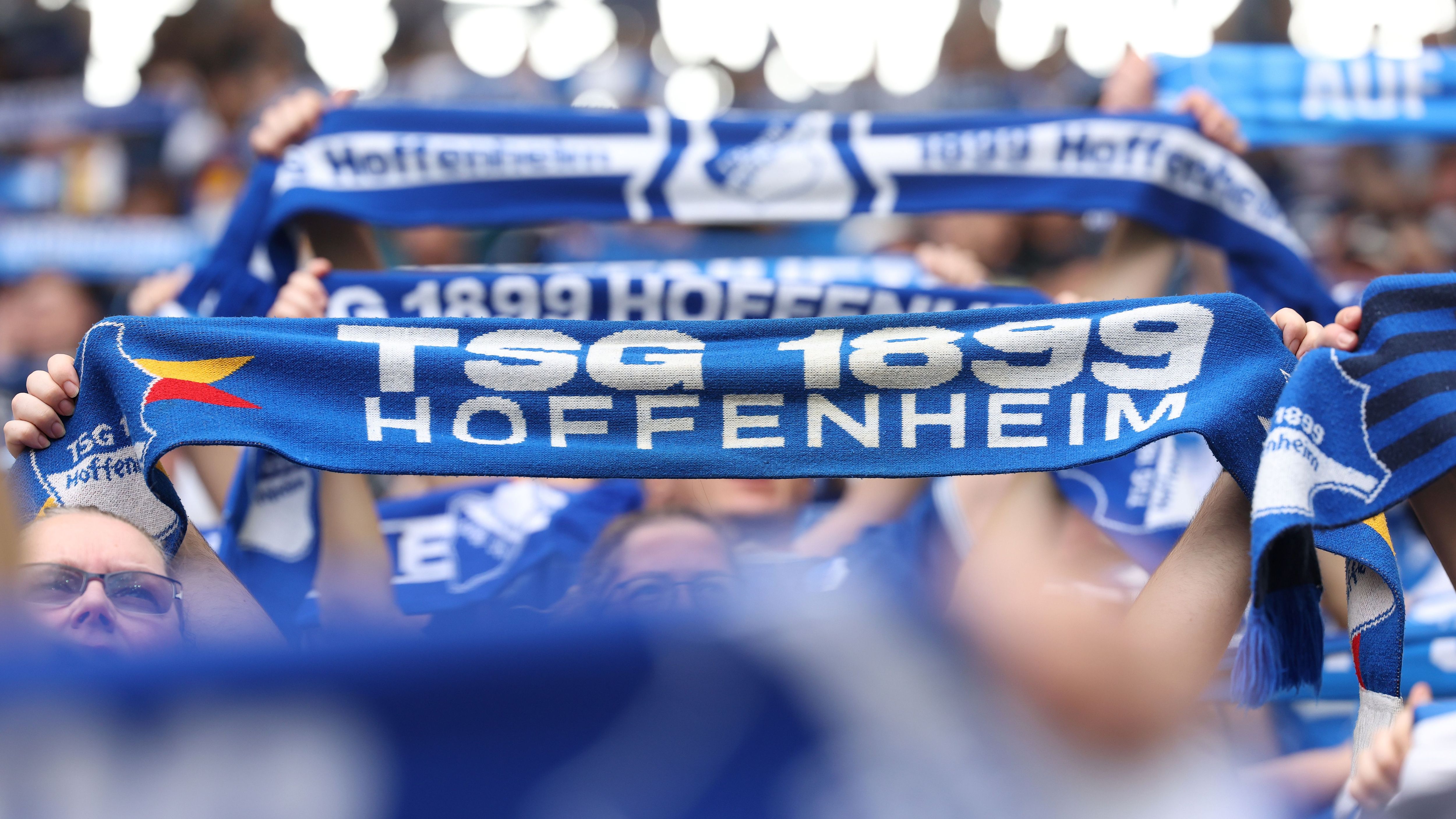 <strong>Platz 15: TSG Hoffenheim</strong><br>Verkaufte Dauerkarten: 12.000<br>Verkauf beendet? Ja<br>Zuschauerkapazität in der PreZero-Arena: 30.150