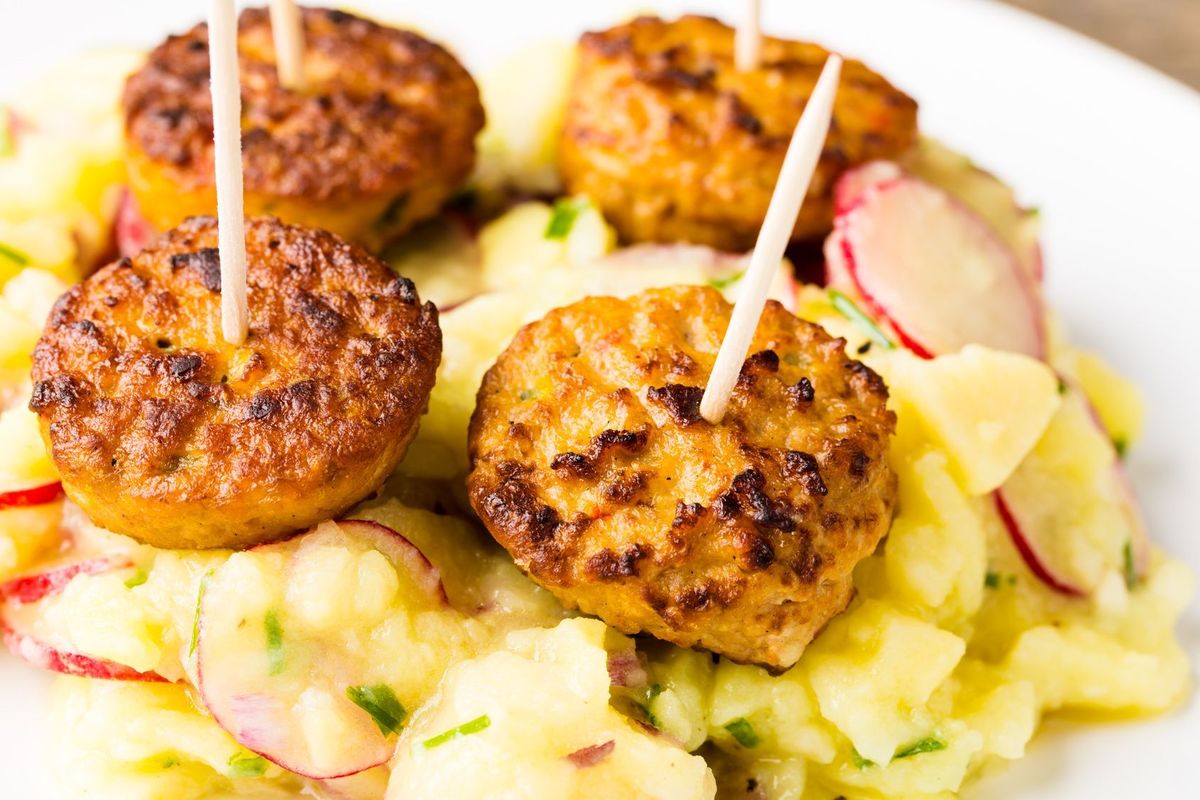 Gemüsefrikadellen mit Berliner Kartoffelsalat 