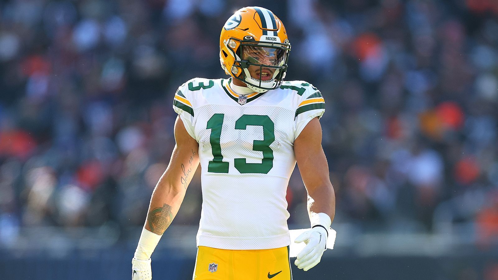 
                <strong>Allen Lazard (zuletzt: Green Bay Packers)</strong><br>
                &#x2022; 28 Jahre alt <br>&#x2022; Statistiken 2022/23: 60 Catches / 788 Yards / 6 Touchdowns<br>Seit einigen Spielzeiten zählt Allen Lazard zu den Lieblingsanspielstation von Aaron Rodgers. Der groß gewachsene Receiver ist besonders im Kurzpassspiel eine beliebte Option und kann dort mit seiner Physis punkten. Diese Physis zeigt er auch immer wieder mit dem Ball in seinen Händen oder als Laufblocker. 
              