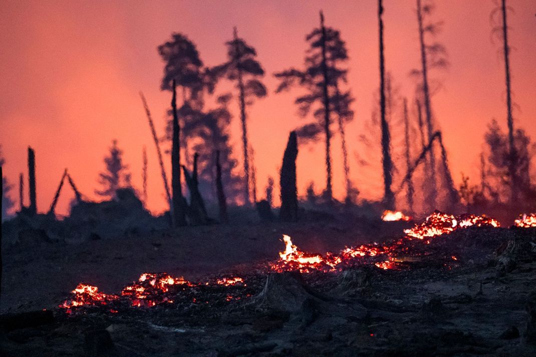 Der Waldbrand im Landkreis Saalfeld-Rudolstadt hat Auswirkungen bis nach Bayern.
