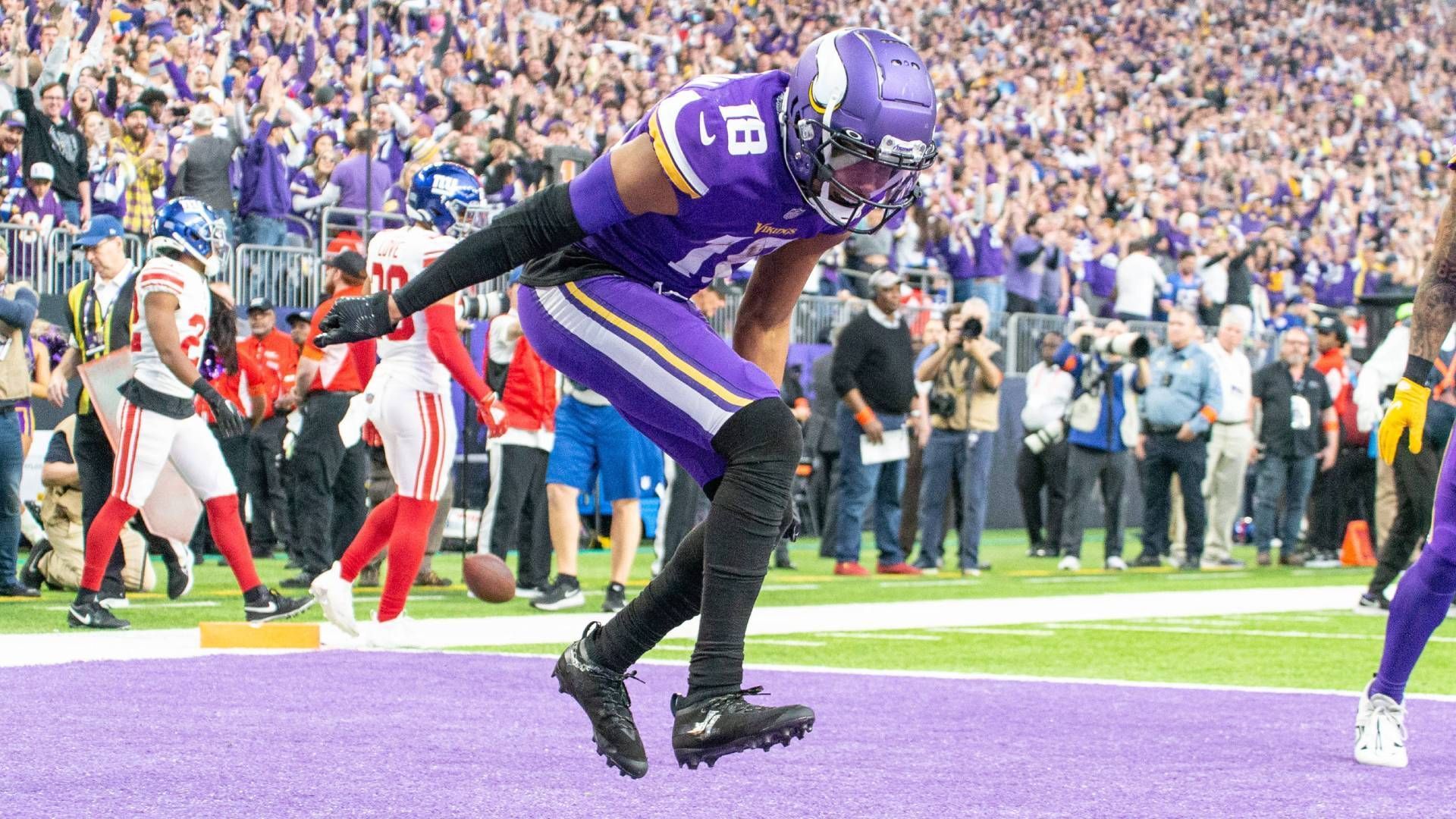 
                <strong>1. Platz: Justin Jefferson (Minnesota Vikings)</strong><br>
                Rating: 99 (Madden 23: 93)
              