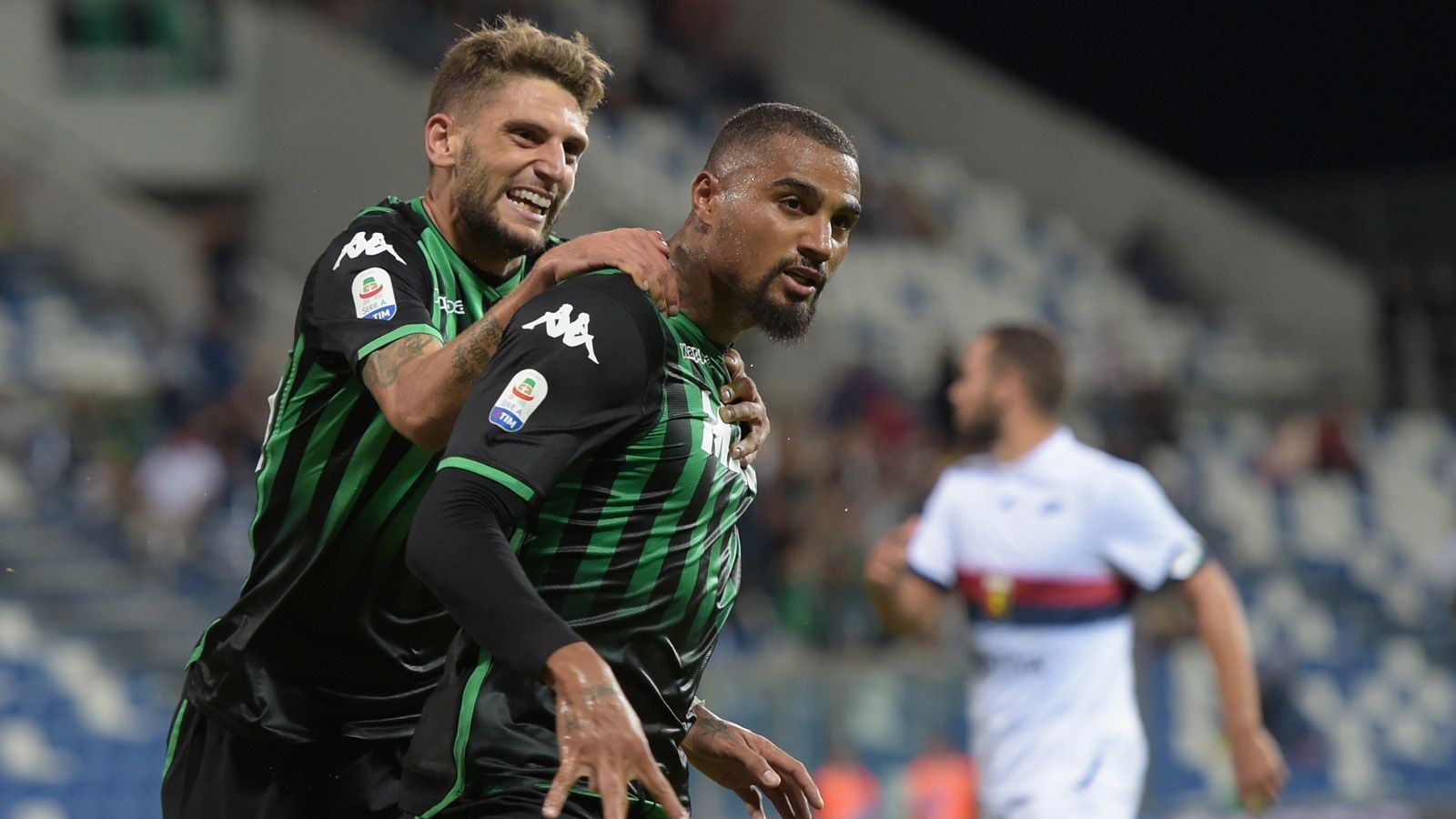 
                <strong>US Sassuolo Calcio (Serie A)</strong><br>
                Aus familiären Gründen zog es Boateng aber wieder nach Italien, wo er in der Nähe des Wohnortes seiner Frau Melissa Satta und des gemeinsamen Sohnes spielen konnte. Beim italienischen Erstligisten Sassuolo absolvierte Boateng die Hinrunde der laufenden Saison – dann kam ein Angebot aus Spanien, das er nach eigenen Angaben nicht abschlagen konnte.
              