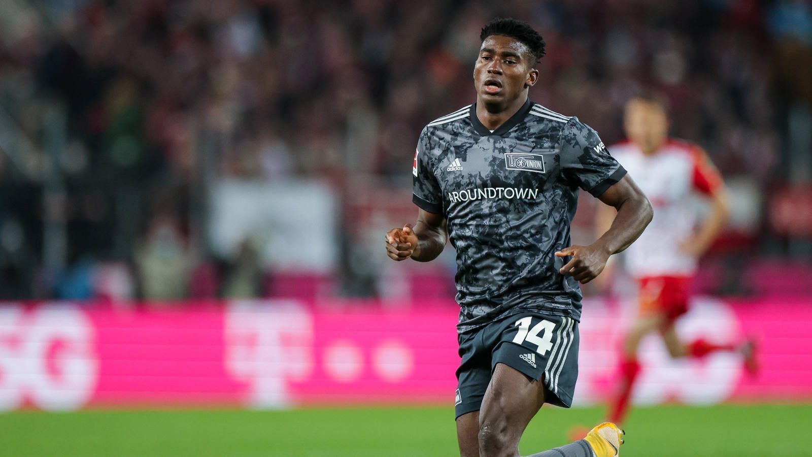 
                <strong>Platz 2: Taiwo Awoniyi (Union Berlin)</strong><br>
                &#x2022; Tore: 7 -<br>&#x2022; Tore des Vereins: 17 -<br>&#x2022; <strong>Tor-Quote: 41,2 Prozent</strong><br>
              