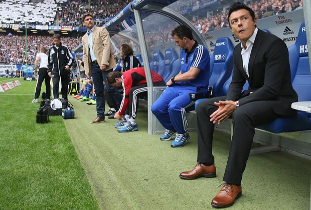 
                <strong>Hamburger SV - Werder Bremen 0:2</strong><br>
                Der alte Neue: Rodolfo Esteban Cardoso übernimmt den HSV nach der Entlassung von Thorsten Fink bereits zum zweiten Mal als Interimscoach
              