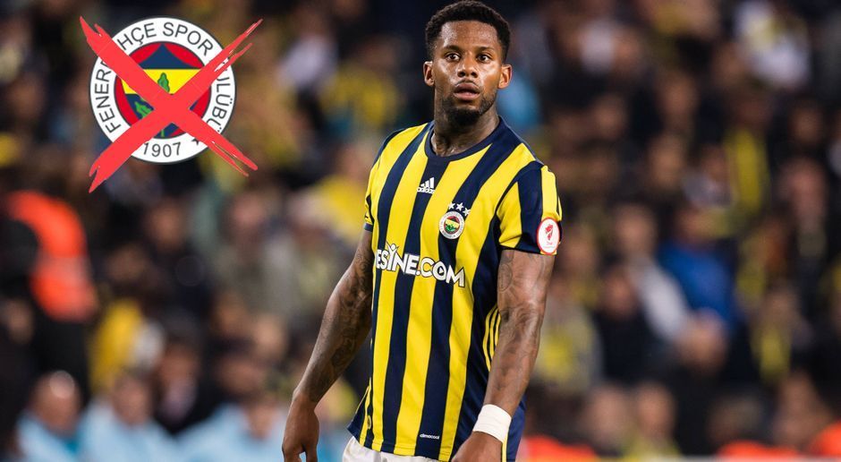 
                <strong>Jermain Lens (FC Sunderland -> Besiktas Istanbul)</strong><br>
                Besiktas Istanbul hat die unmittelbar bevorstehende Verpflichtung von Jermain Lens bekanntgegeben. Der türkische Meister holt den 29-jährigen Niederländer demnach von Premier-League-Absteiger Sunderland. In der Vorsaison war der Rechtsaußen auf Leihbasis bereits in der türkischen Süper Liga aktiv - ausgerechnet bei Besiktas' Stadtrivalen Fenerbahce Istanbul. Für Fener spielte Lens 26 Mal in der Süper Lig, erzielte vier Tore und bereitete zudem zwölf Treffer vor.
              