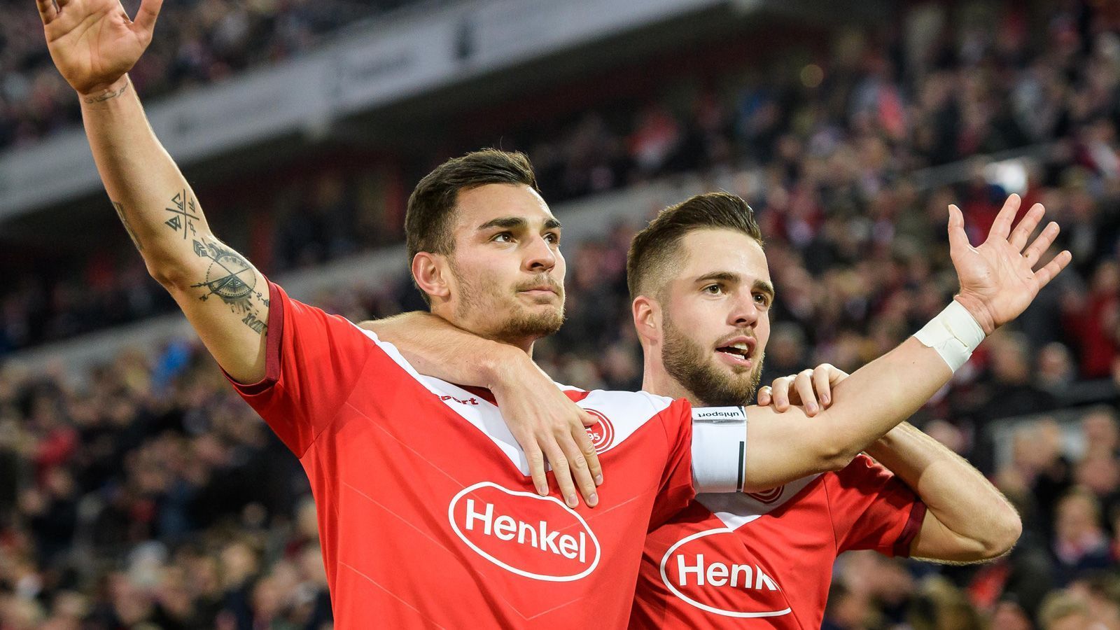 
                <strong>16. Fortuna Düsseldorf (22 Punkte)</strong><br>
                Die Freude über das Restprogramm hält sich auch in Düsseldorf in Grenzen, denn auf die Rheinländer warten mit Bayern, Dortmund und Leipzig ebenfalls noch einige Brocken. Die Fortuna zeigte sich zuletzt stabilisiert, doch letztlich wird Düsseldorf die eine oder andere Überraschung gelingen müssen, um noch vom Relegationsplatz zu springen. Auch der direkte Abstieg kann bei vier Punkten Vorsprung nicht ausgeschlossen werden. Direkte Duelle gegen Paderborn und Augsburg werden in beide Richtungen entscheidend sein.
              