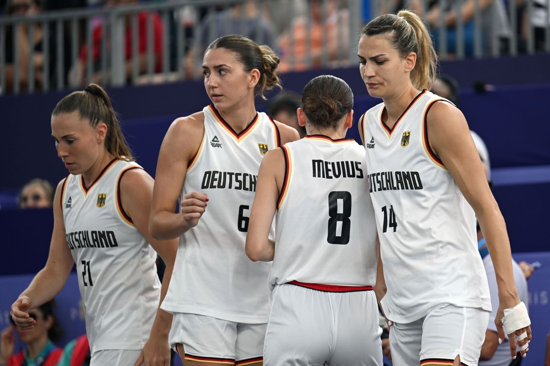 Die Deutschen Basketball Damen treten gegen Kanada an.