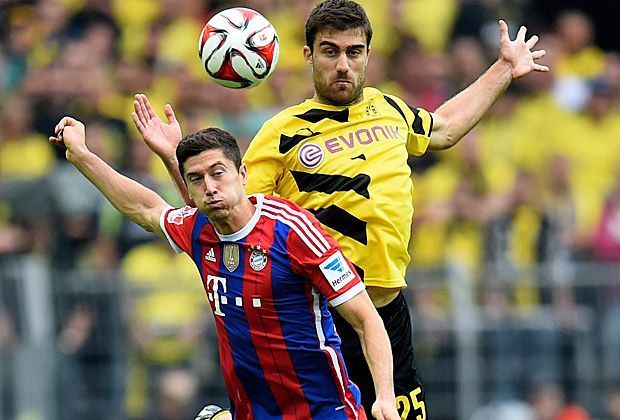 
                <strong>Schattenmann Sokratis</strong><br>
                Gegen seinen ehemaligen Teamkollegen Sokratis hat Bayerns Neuzugang einen schweren Stand. Der 25-Jährige verliert fast jeden Zweikampf gegen den Griechen. Kein Wunder, kennt der Innenverteidiger Lewandowskis Stärken doch aus dem Effeff.
              