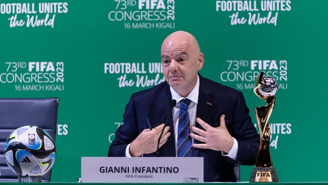 Gianni Infantino wurde in seinem Amt als FIFA-Präsident bestätigt.
