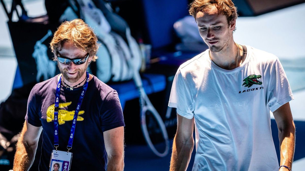 Gilles (l.) und Medwedew 2023