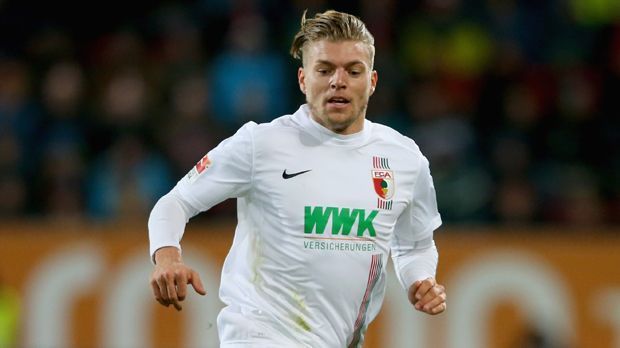 
                <strong>Alexander Esswein</strong><br>
                Mittelfeld: Alexander Esswein (FC Augsburg).
              