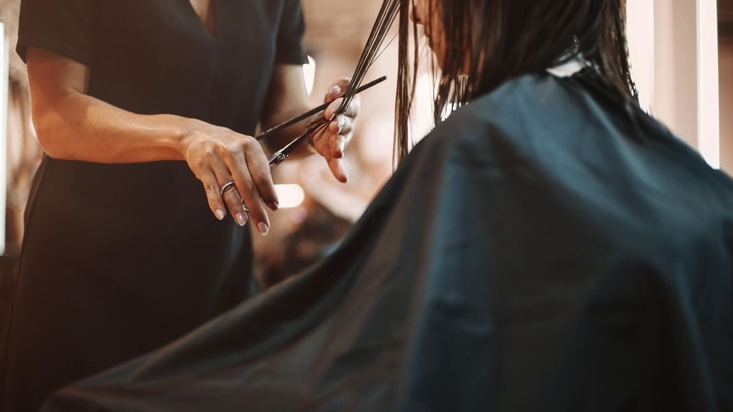 Manchmal muss eine Veränderung in Sachen Haare her. Welche Looks euch stehen könnten, erfahrt ihr hier.