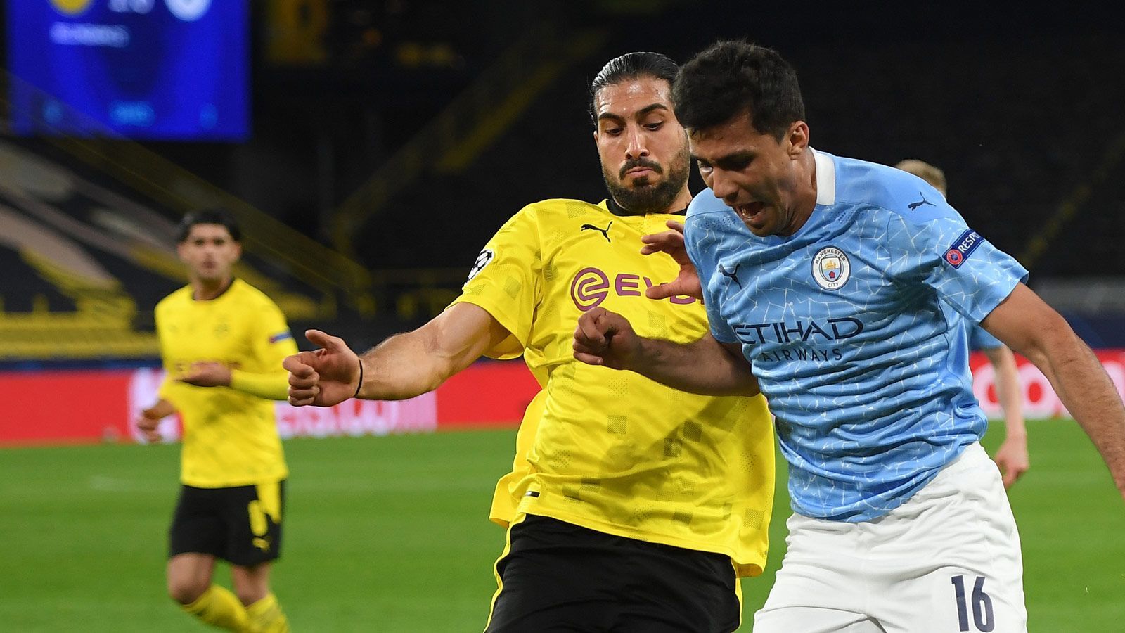 
                <strong>Emre Can</strong><br>
                Hat sich im Vergleich zum Hinspiel gesteigert. Die Körperlichkeit die er mitbringt ist ein gutes Mittel gegen das spielstarke Mittelfeld der Citizens. Ein ums andere Mal hat er Platz, nutzt ihn aber nicht. Gegen den Ball fehlerlos, unglaublich unglücklich bei der Handelfmeter-Szene, als er sich selbst an den Oberarm köpft. ran-Note: 4
              