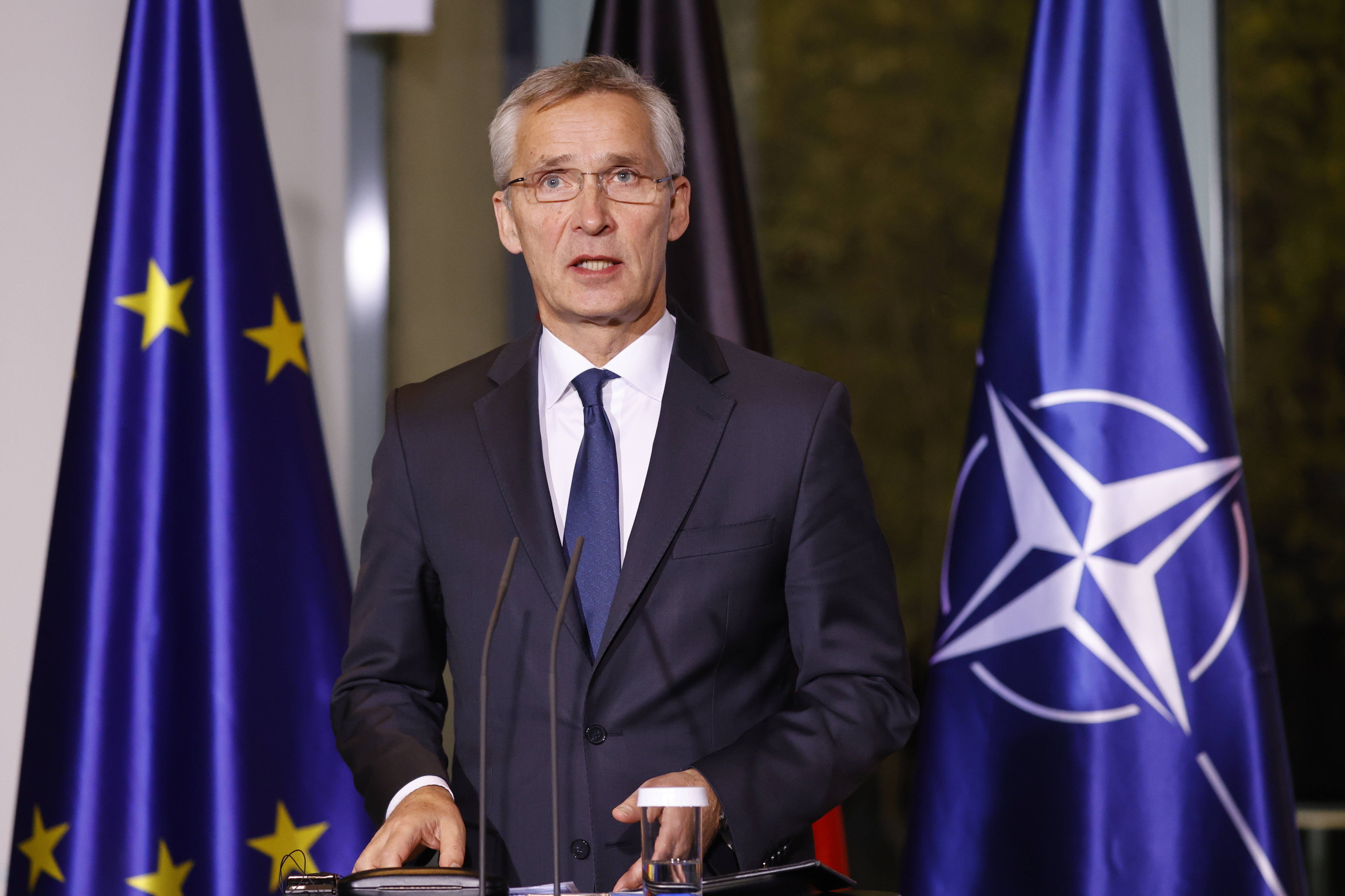 Nato-Generalsekretär Stoltenberg Fordert Mehr Waffen Für Die Ukraine ...