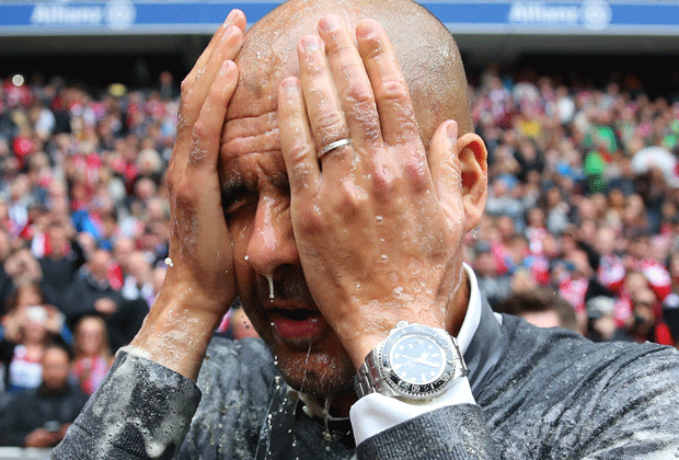 
                <strong>Bayerns Meistersause</strong><br>
                Guardiola sieht zwar aus wie ein beossener Pudel, doch das klebrige Bier...
              