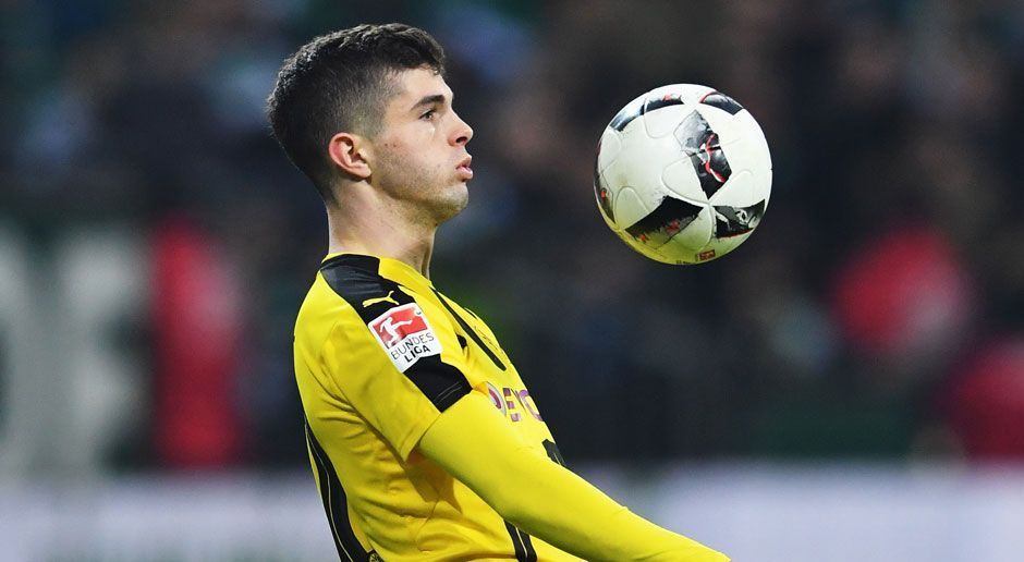 
                <strong>Sturm: Christian Pulisic (18 Jahre) </strong><br>
                Der 13-fache US-Nationalspieler spielt eine ganz starke Saison 2016/17: 43 Einsätze, fünf Tore und 13 Vorlagen sprechen eine klare Sprache. Pulisisc ist neben Ousmane Dembele der Shooting-Star bei den Borussen. Mit seinen starken Leistungen weckt er Begehrlichekiten bei einigen europäischen Top-Klubs. Doch die BVB-Fans können sich wohl noch lange an dem US-Amerikaner erfreuen, denn sein Vertrag beim BVB läuft noch bis Juni 2020.
              