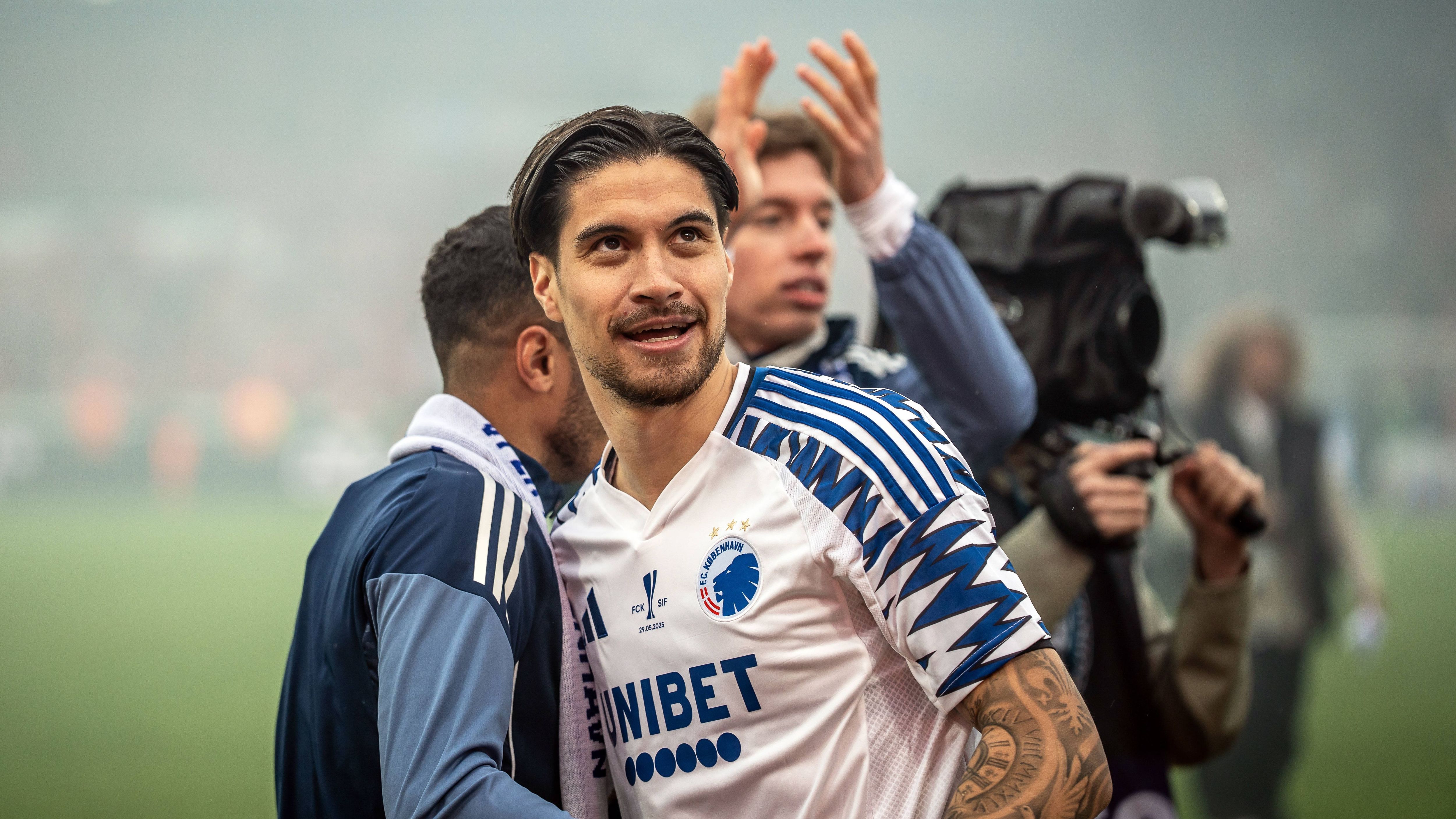<strong>Kevin Diks (Borussia Mönchengladbach)</strong><br>Bislang spielte Kevin Diks in den Niederlanden, in Italien und in Dänemark. Nun kommt dank Borussia Mönchengladbach auch Deutschland hinzu. Der indonesische Nationalspieler kommt ablösefrei vom FC Kopenhagen, wo er das Double feierte, an den Rhein. Sein Vertrag bei den "Fohlen" läuft bis 2030.