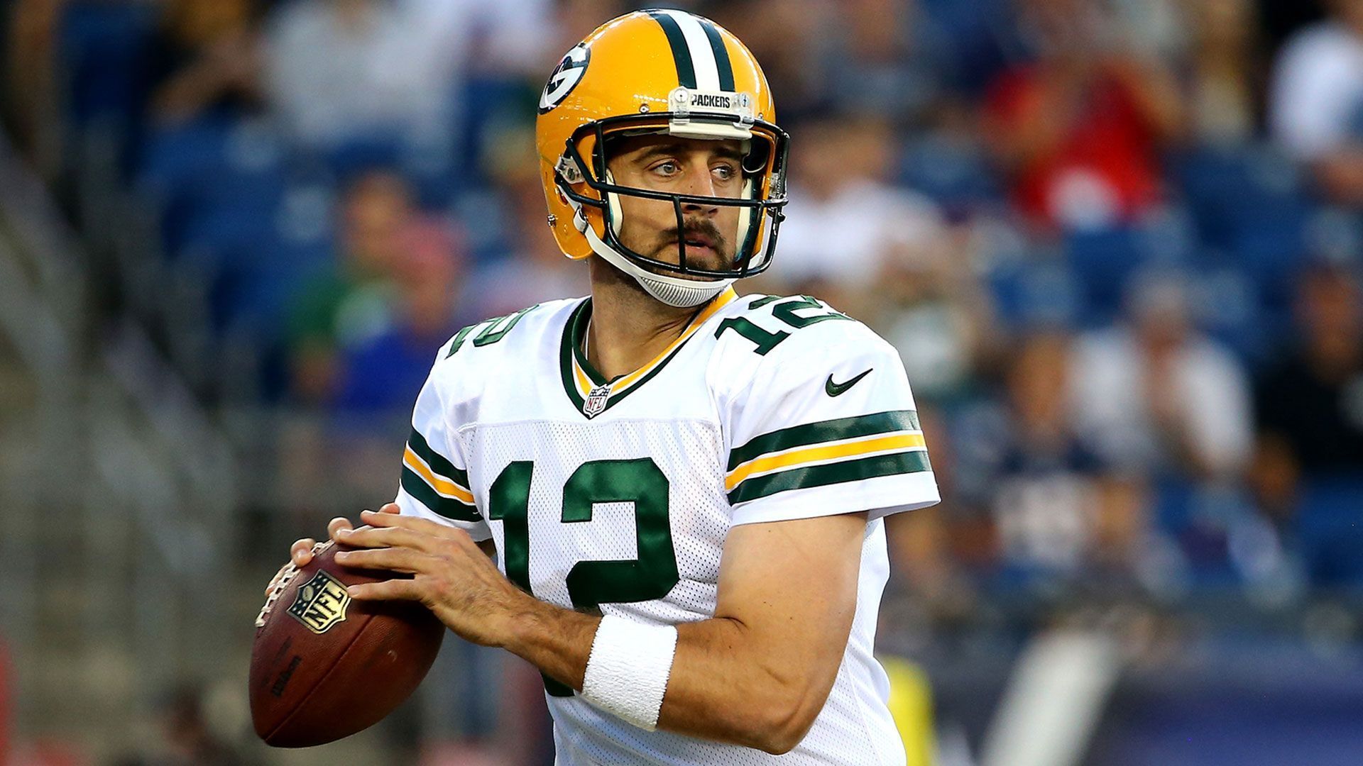 
                <strong>Aaron Rodgers (Green Bay Packers)</strong><br>
                Handgröße: 10,125 Inches (25,72 cm)
              