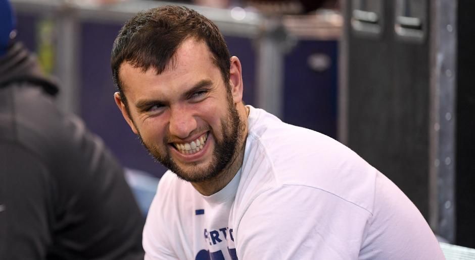 
                <strong>Andrew Luck (Quarterback, Indianapolis Colts)</strong><br>
                Grundgehalt 2018: 12 Millionen DollarZugegeben: Wenn Andrew Luck fit ist, ist er jeden Penny seines 123 Millionen-Dollar-Vertrags wert. Wenn. Vergangenes Jahr stand Luck zwar nicht eine Minute auf dem Feld, kassierte dabei aber natürlich trotzdem ab. Auch in der kommenden Spielzeit darf sich Luck vermutlich über einen saftigen Gehaltscheck freuen. Wobei immer noch unklar ist, wie es um die Gesundheit des 28-Jährigen steht.
              