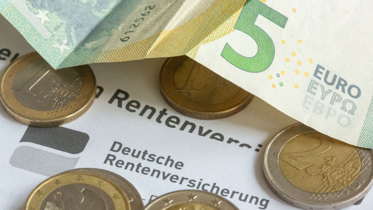 Die Rente bleibt in Deutschland ein großes Thema. Immer mehr Rentner:innen fallen unter die Armutsgrenze.
