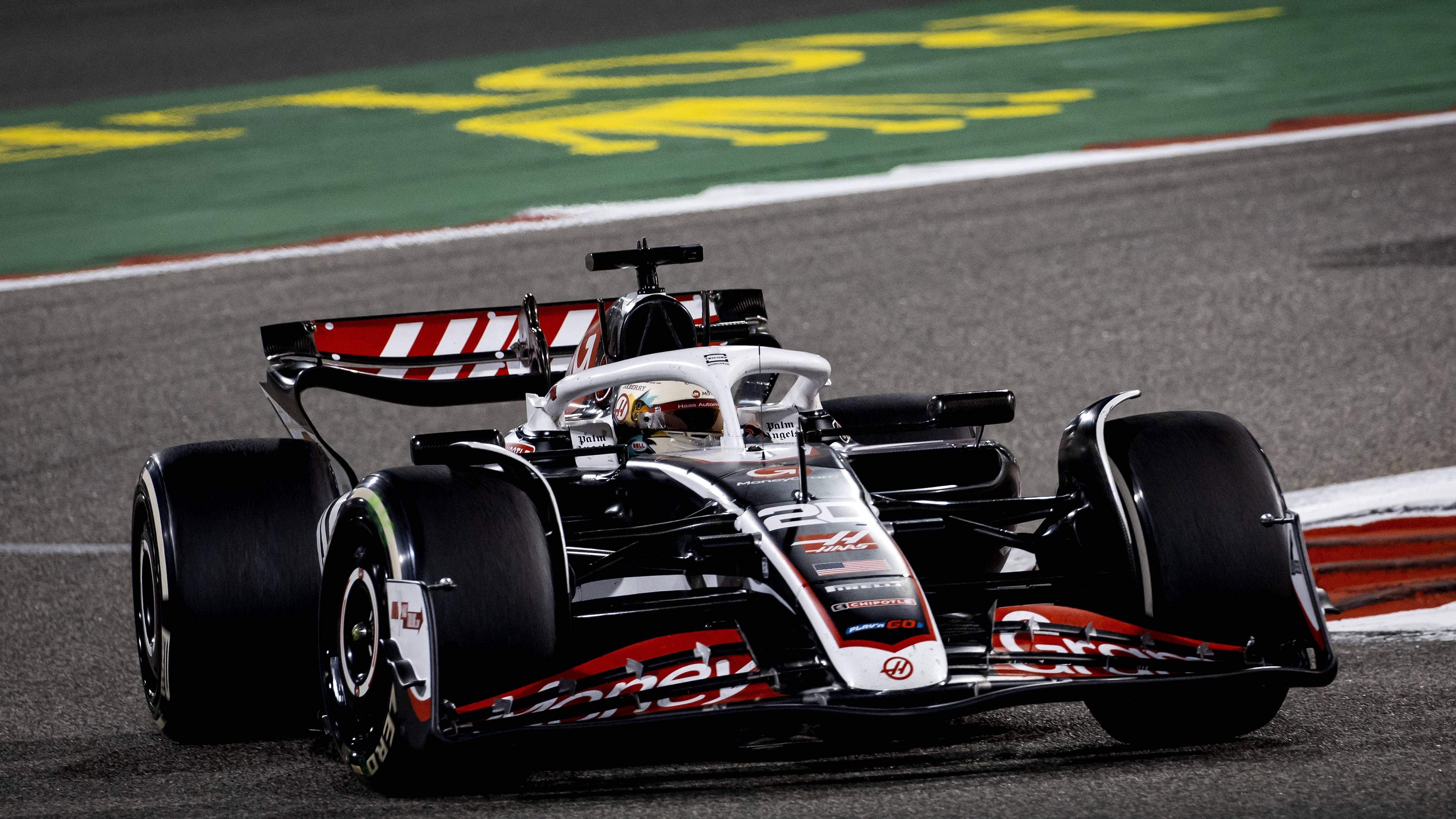 <strong>12. Kevin Magnussen (Haas)</strong><br>Zuletzt in Saudi-Arabien nach zwei Strafen sportlich chancenlos, dafür aber Top-Teamplayer, als er Hülkenberg taktisch klug gegen die Konkurrenz abschirmte. Die fluchte, Haas jubelte.