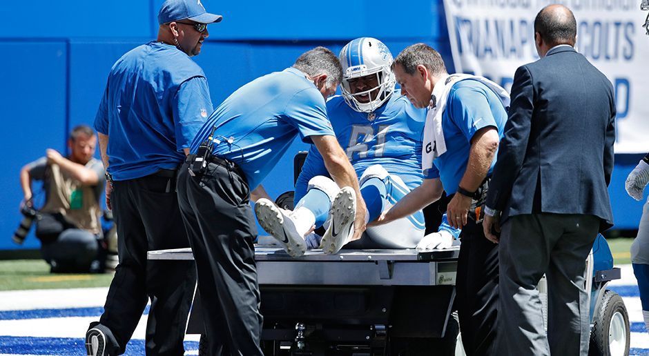 
                <strong>Kerry Hyder (Detroit Lions)</strong><br>
                Die Detroit Lions müssen in der kommenden Saison auf Kerry Hyder verzichten! Laut "Bleacherreport" riss sich der Defensive End die Achillessehne und muss sich einer Operation unterziehen. Damit haben sich die schlimmen Befürchtungen bewahrheitet und die Saison ist für den 26-Jährigen gelaufen. Hyder hatte in der vergangenen Saison den Durchbruch in der NFL geschafft und markierte acht Sacks. Auch in der kommenden Saison hätte er eigentlich einen tragende Rolle in der Lions-Defense einnehmen sollen. 
              