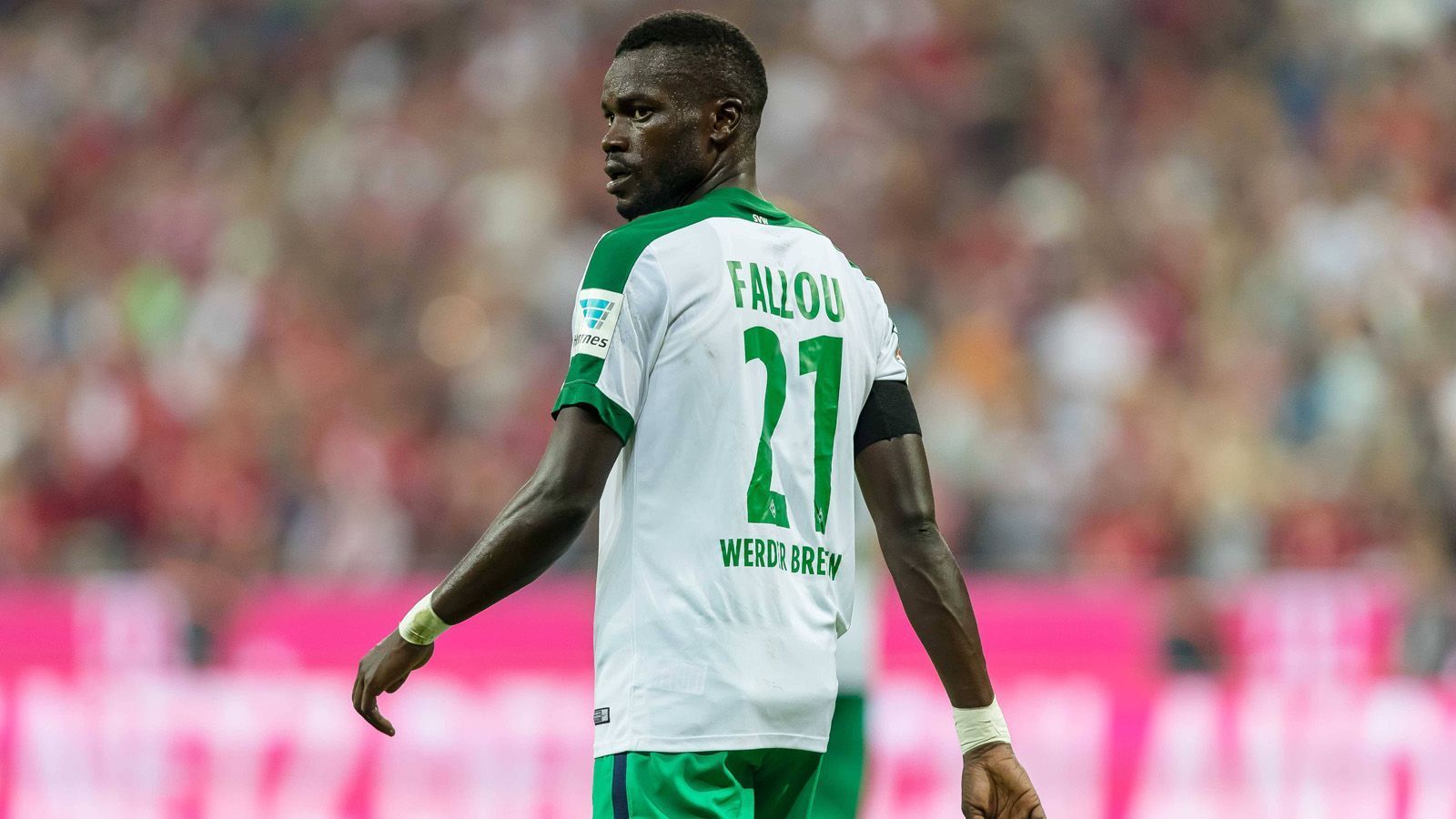 
                <strong>Verteidiger: Fallou Diagne</strong><br>
                Fallou Diagne kam im Sommer 2016 für 1,5 Millionen Euro von Stade Rennes nach Bremen. Schnell entlarvte sich der Innenverteidiger als Missverständnis. Er spielte nur zweimal für die Werder-Profis und wurde im Winter bereits wieder nach Frankreich verliehen.
              