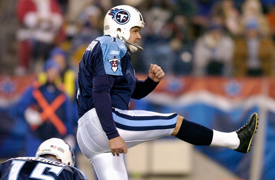 
                <strong>Platz 3: Gary Anderson</strong><br>
                Punkte: 2434Position: KickerVereine: Tennessee Titans, Minnesota Vikings, San Franciso 49ers, Philadelphia Eagles, Pittsburgh SteelersNFL Spielzeiten: 23
              