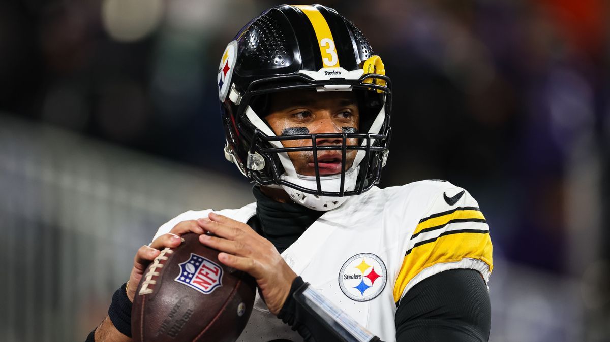 AFC Wild Card Playoffs: Pittsburgh Steelers v Baltimore Ravens