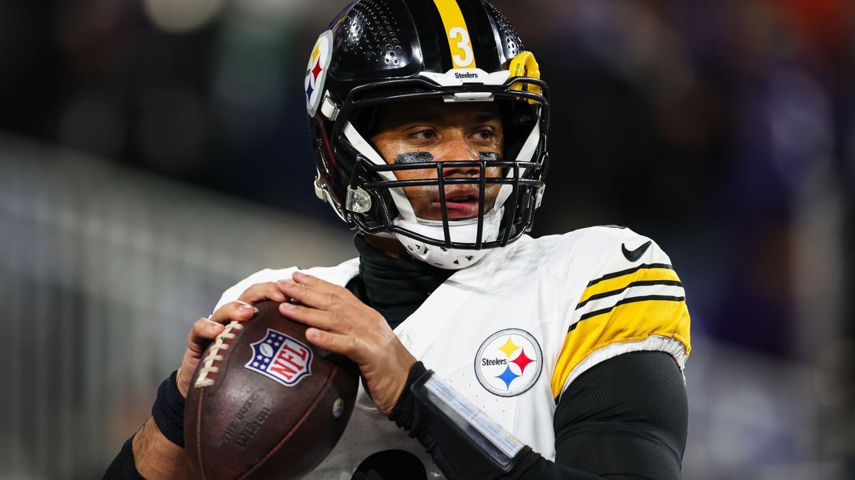 AFC Wild Card Playoffs: Pittsburgh Steelers v Baltimore Ravens