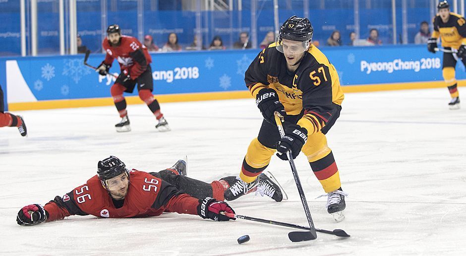 
                <strong>Goc schaut auf das Knie</strong><br>
                In der NHL war Marcel Goc über elf Jahre lang aktiv. Ob er seine Karriere in der Nationalelf und bei den Adlern Mannheim fortsetzen wird, hängt jedoch von seinem Gesundheitszustand ab. "Ich muss mal schauen, was der Körper am Ende der Saison sagt. Mal sehen, wie es meinem Knie geht", antwortete der Kapitän im Hinblick auf seine Zukunft. Dem 34-Jährigen selbst merkt man an, dass er gerne noch etwas auf dem Eis stehen würde: "Im Moment sieht es gut aus. Das wäre schön."
              