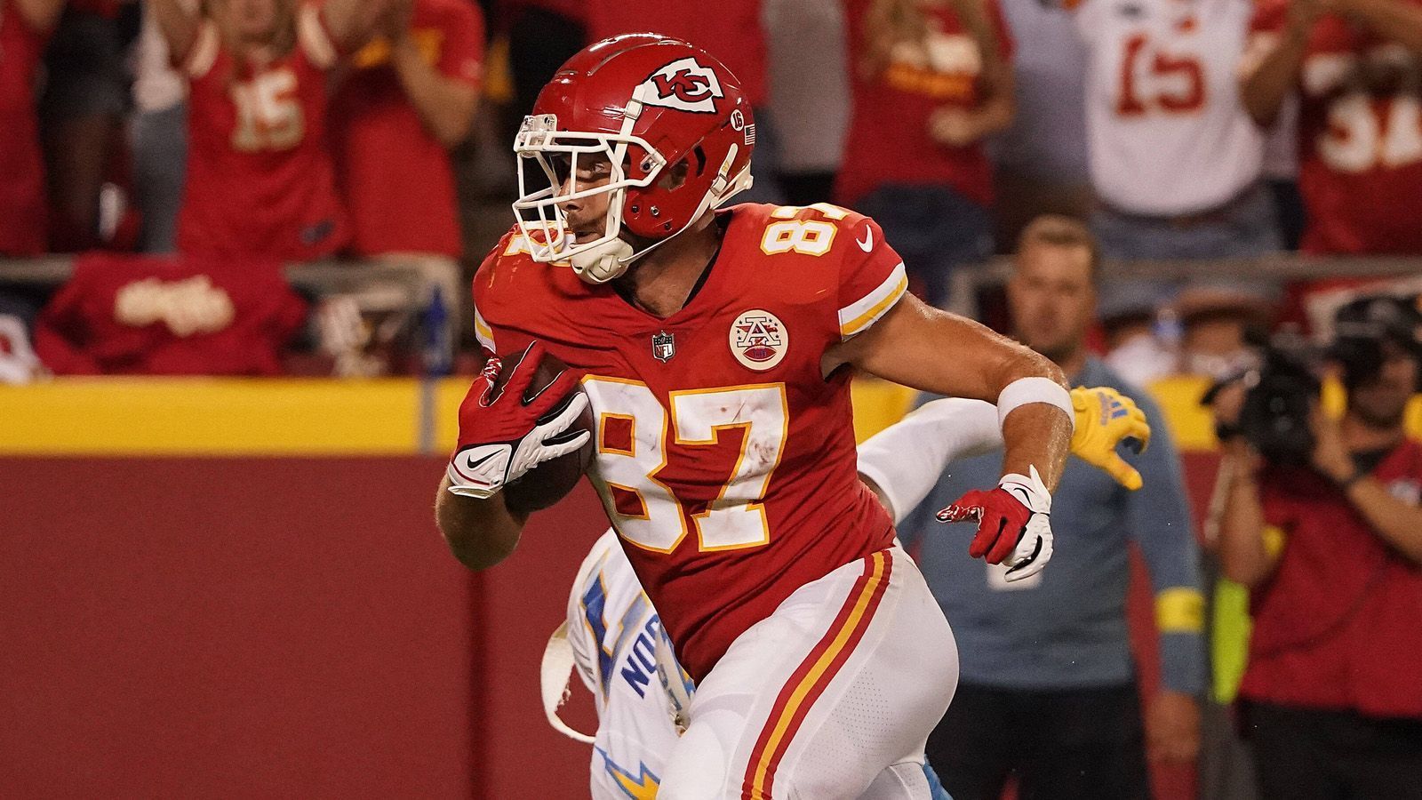 
                <strong>Travis Kelce (Kansas City Chiefs)</strong><br>
                &#x2022; Spiele: 7<br>&#x2022; Saison: 2020 (1. November - 20. Dezember)<br>
              