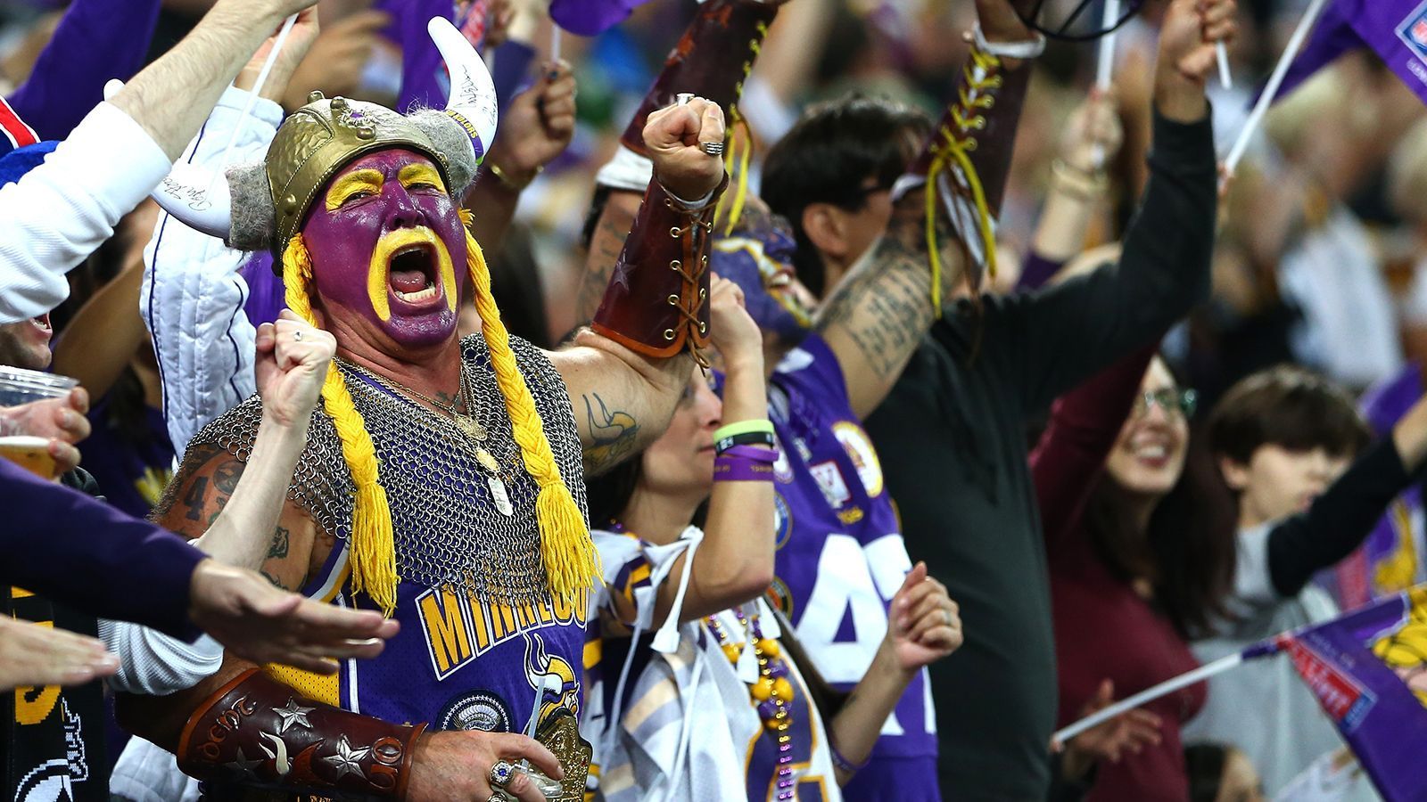
                <strong>Platz 12: Minnesota Vikings</strong><br>
                Ausgaben: 81 Millionen DollarTeuerster Free Agent: Anthony Barr (Linebacker / 67,5 Millionen / Vertrag verlängert)
              